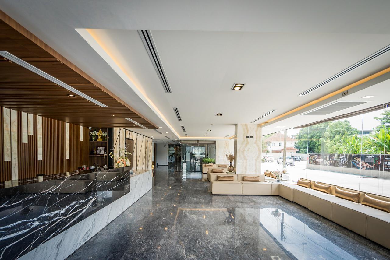 โรงแรมโอนิกซ์ กรุงเทพ โรงแรม 4*
